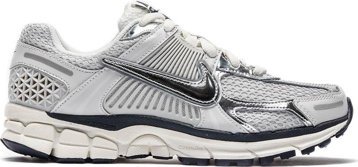 Image du produit Nike Zoom Vomero 5 Photon Dust Metallic Silver (Women's) (40)