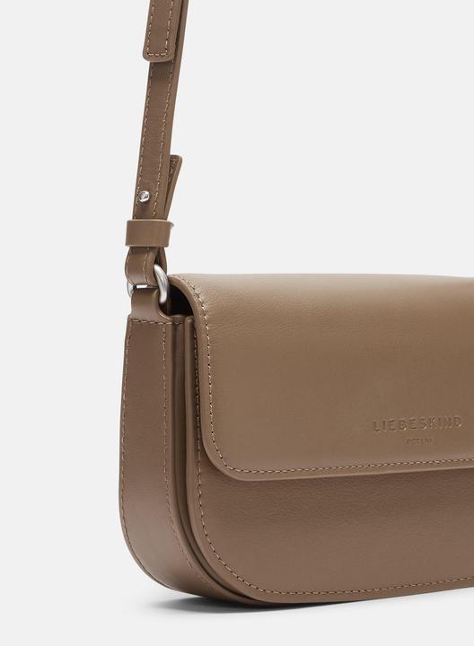Image du produit Liebeskind Berlin Crossbody Handliche Crossbody-Bag aus weichem Rindsleder