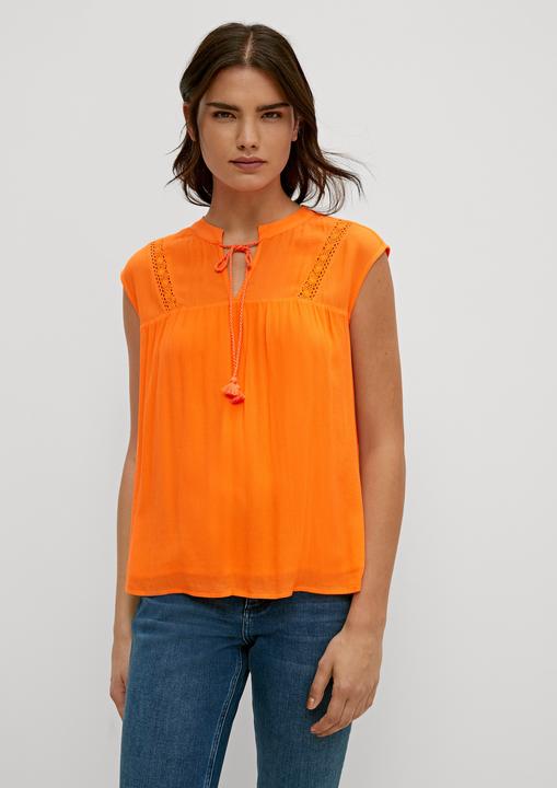Actual product image Comma Bluse Bluse mit Spitzendetails (44)