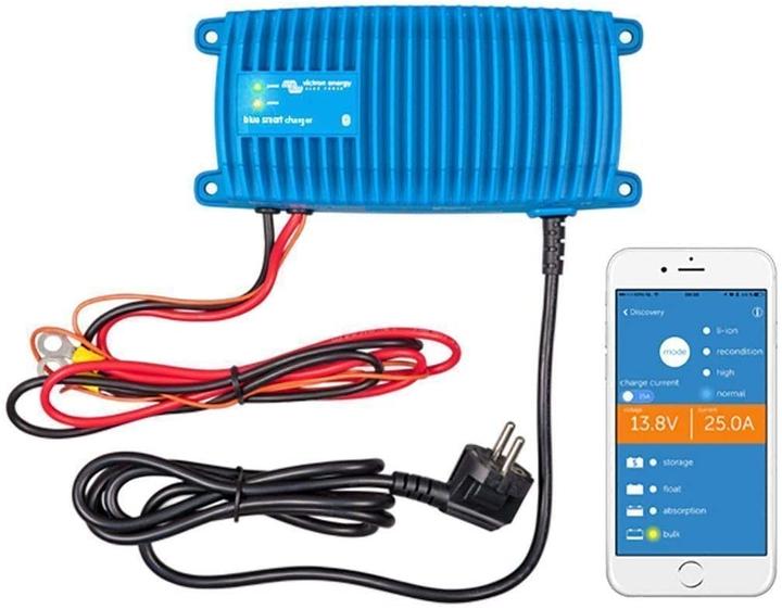Victron Energy Blue Smart IP67 (12V, 7 A)