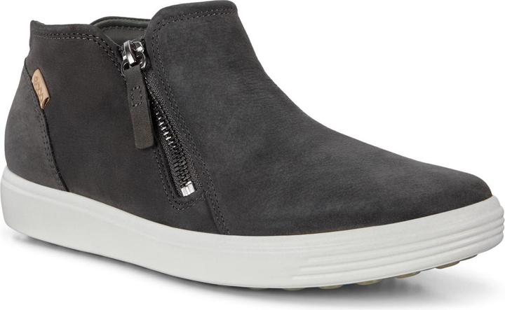 Actual product image Ecco Soft 7 Low Boot (39)