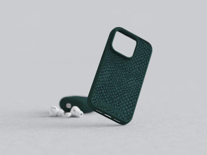 Produktbild Njord Salmon Leather Magsafe Case for iPhone 15 Pro Max, Green (Apple iPhone 15 Pro Max)