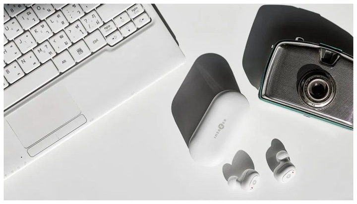 Actual product image Intezze Piko TWS Earphones With Bleutooth 5.0 White