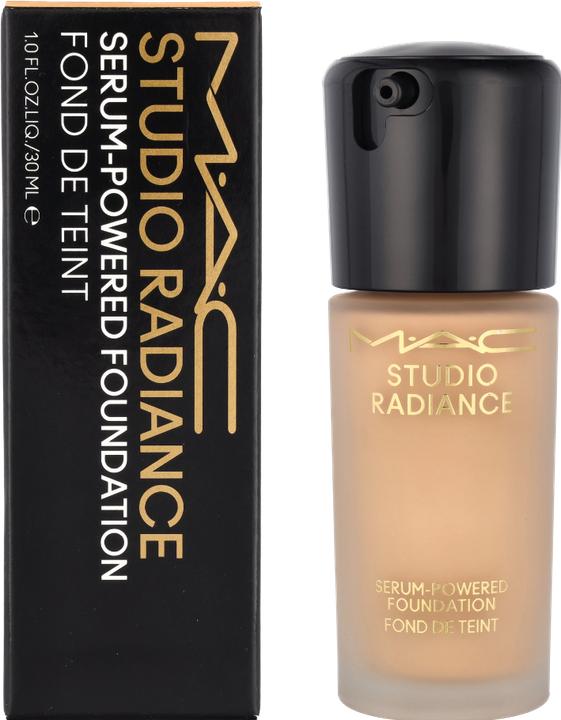 Actual product image MAC Cosmetics M.A.C. Studio Rad Serum Pow Fond de Teint NC1"7,5" (NC17.5)