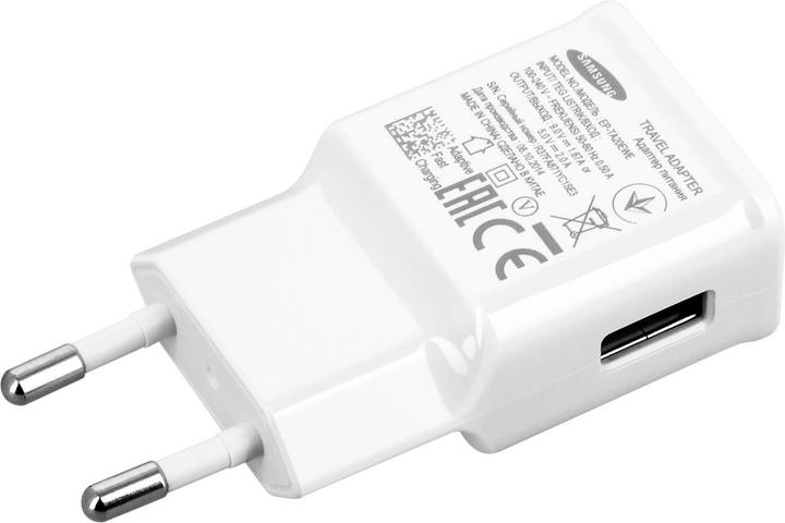 Actual product image Samsung EP-TA20 power adapter + EP-DG950 USB-C to USB cable (15 W, 1 portion)