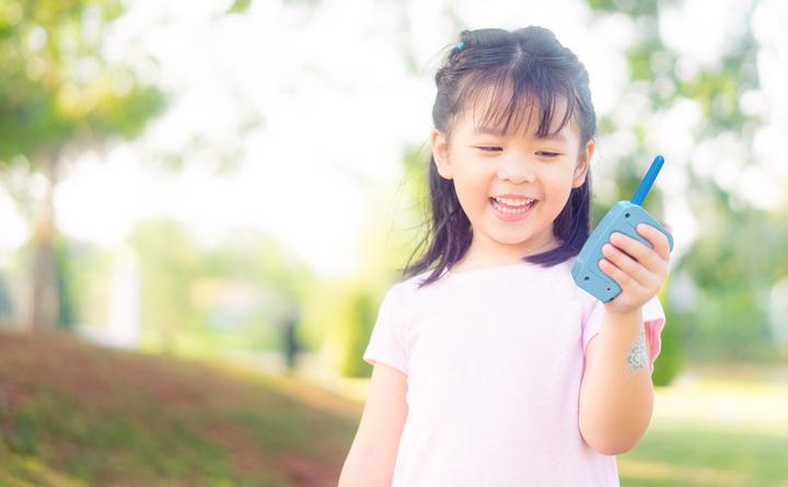 Productafbeelding eKids Stitch Walkie-Talkie-Set (0.15 km)