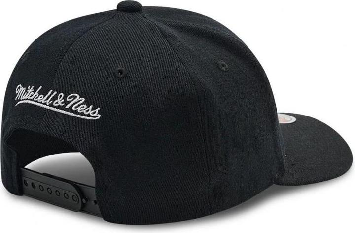 Actual product image Mitchell & Ness Stretch 2.0 Brooklyn Nets (One size)
