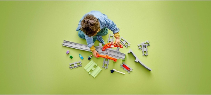 Image du produit LEGO Pont ferroviaire et rails - Kit d'extension (10426)