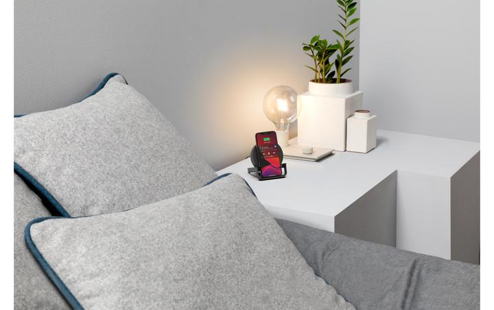 Produktbild Belkin BoostCharge 3-in-1 Wireless Charger + Ständer + Lautsprecher (10 W)