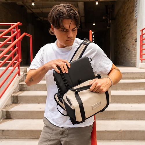 Produktbild Wandrd ROGUE Sling 6L Yuma Tan V2 (Kamera Schultertasche, 6 l)