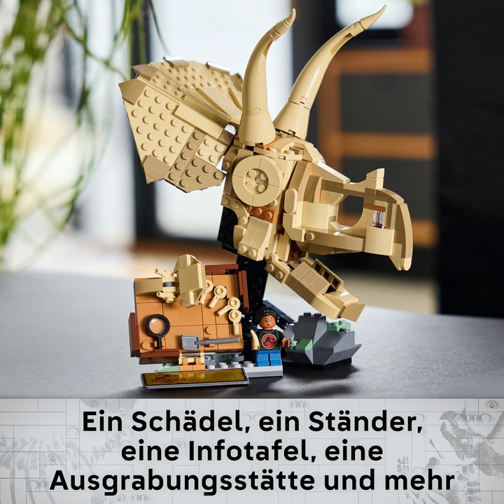 Actual product image LEGO Jurassic World (76969, LEGO Jurassic World)