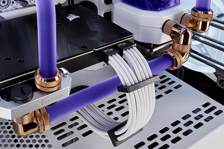 Actual product image Corsair CX-9059005-WW Computer Cooling Component Universal Coolant Tube 3 Piece(s) Transparent (1 m, Plastic)