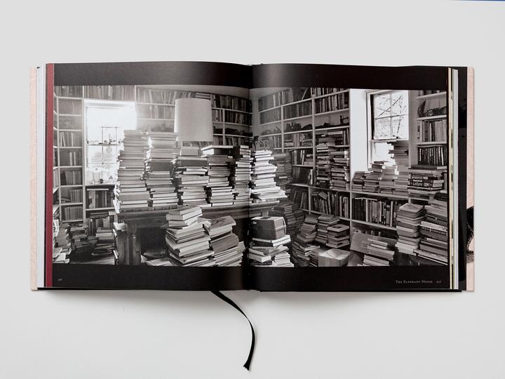 Actual product image Edward Gorey – Grossmeister des Kuriosen (German, Edward Gorey, Oliver Schmitt, Walter Moers, 2024)