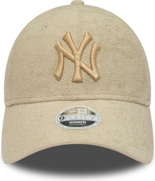 Actual product image New Era 9Forty Towel New York Yankees