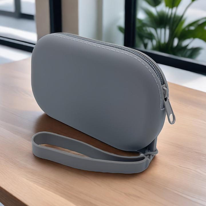 Actual product image Only-Bags.Store Ovale Silikontasche zur Aufbewahrung von kleinen Gegenständen wie Münzen, Bankkarten, Kopfhörern (1 l)