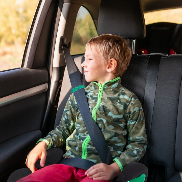 Produktbild FableKids Autokindersitz (Kindersitzerhöhung, ECE R129/i-Size Norm)