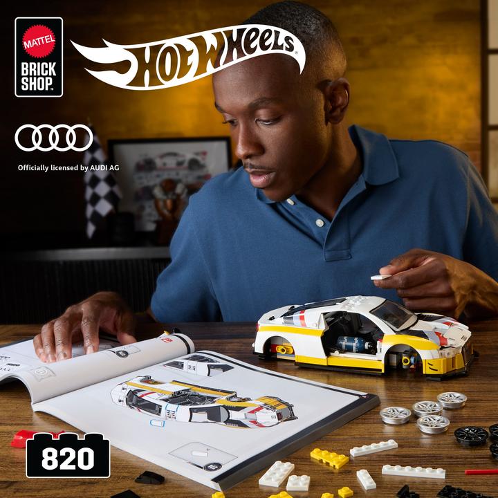 Actual product image Mattel Brick Shop Hot Wheels Elite Audi R8