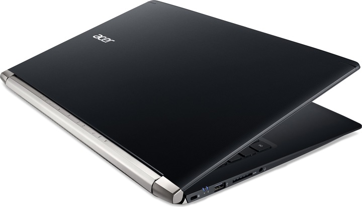 Actual product image Acer Nitro VN7-592G Black Edition (15.60", Intel Core i7-6700HQ, 16 GB, 256 GB, CH)
