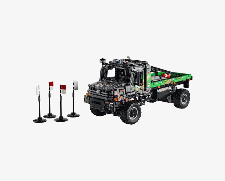 Image du produit LEGO Camion tout-terrain Mercedes-Benz Zetros (42129, LEGO Technic)