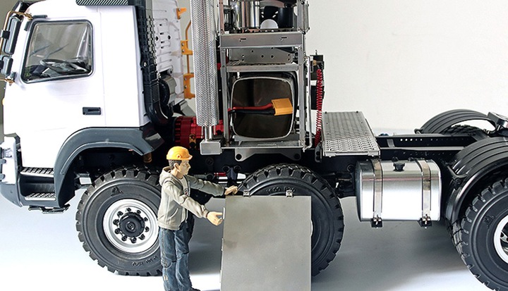 Image du produit Amewi Tracteur poids lourd T81E métal électrique 1:14 (RTR Prêt à fonctionner)