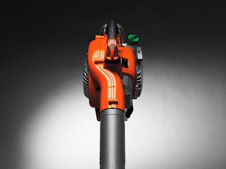 Image du produit Husqvarna 125b (Essence, Aspirateurs à feuilles)