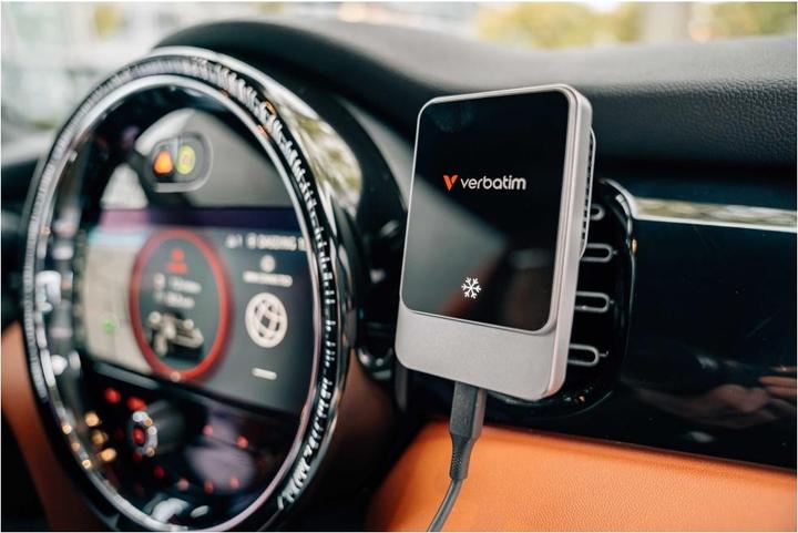 Image du produit Verbatim Charge'n'Drive Chargeur de voiture magnétique sans fil 31862