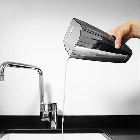 Produktbild Cecotec Conga Immortal ExtremeSuction 11.1V Hand