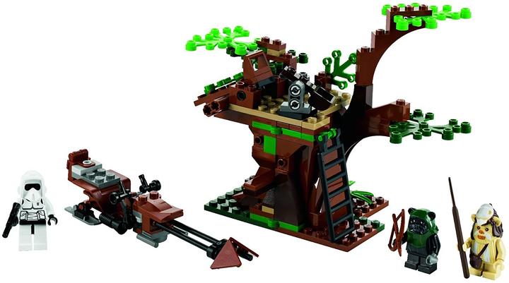 Produktbild LEGO Ewok Attack (7956, LEGO Star Wars)