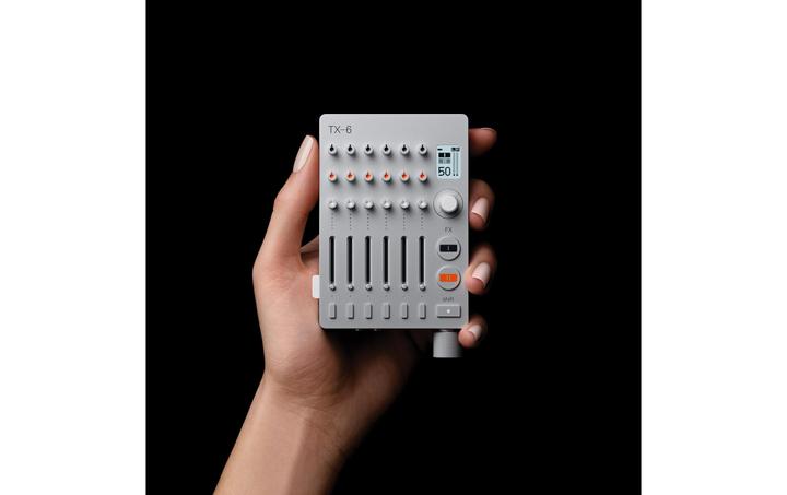 Actual product image Teenage Engineering TX-6 (Line-mixer)