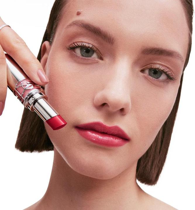Produktbild Yves Saint Laurent Loveshine Rouge Volupte Shine Lippenstift 211 (211 Ardent Carmine)