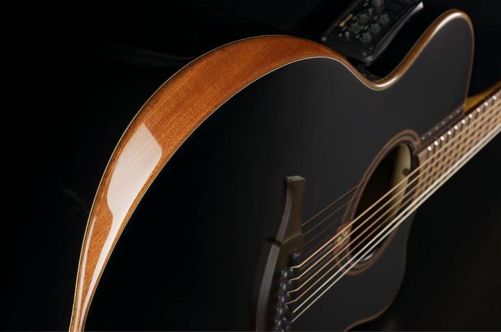 Image du produit Lâg Guitars Tramontane T118ABCE-BLKW schwarz (Guitare occidentale)