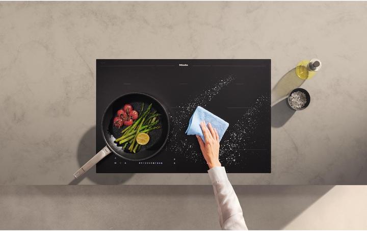 Actual product image Miele KM 7576 FL 125 Gala Ed