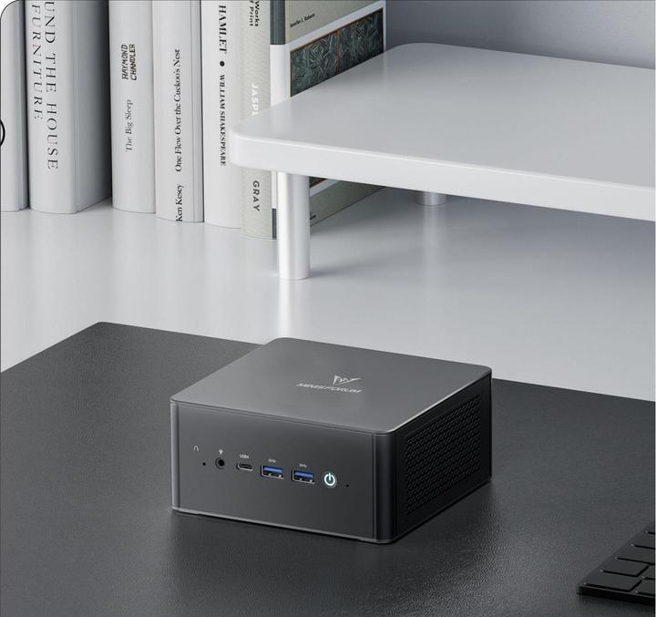 Immagine prodotto Minisforum UM890 Pro (1000 GB, 32 GB, AMD Ryzen 9 8945HS)