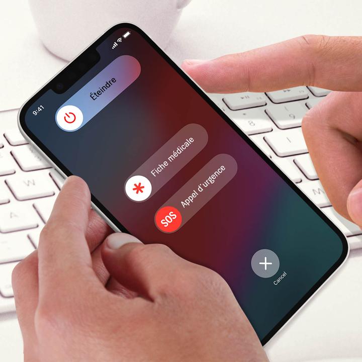 Actual product image Clappio On/Off button + volume iPhone 13