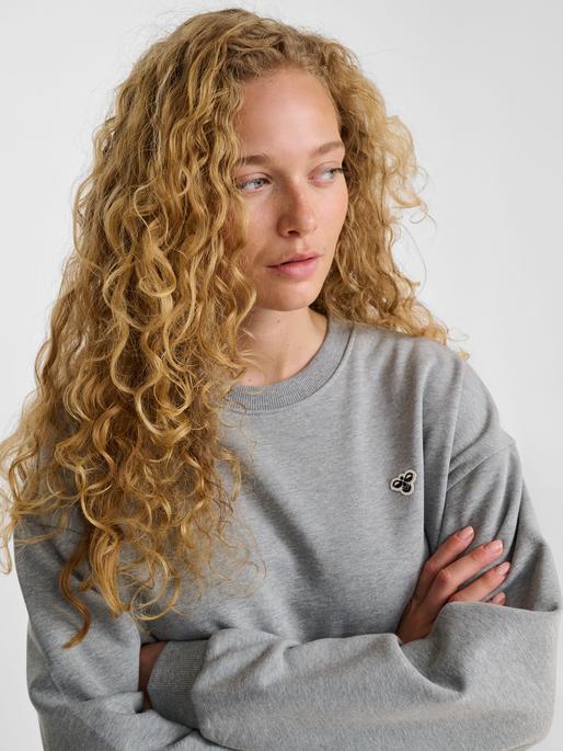 Produktbild hummel hmlLOOSE CREWNECK BEE (XS)