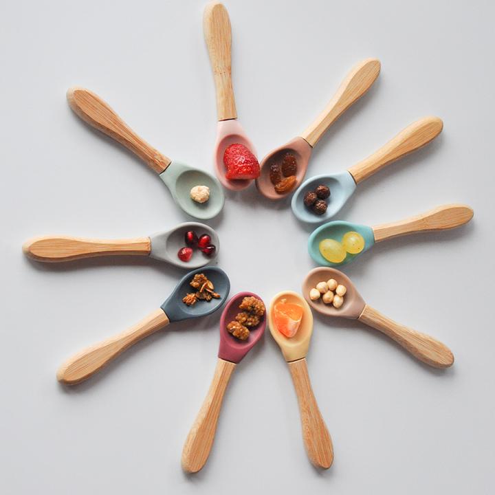 Actual product image Minikoioi Dig In spoon