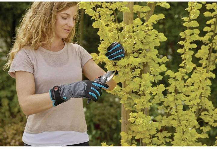 Actual product image Gardena Strauchpflegehandschuh (M)