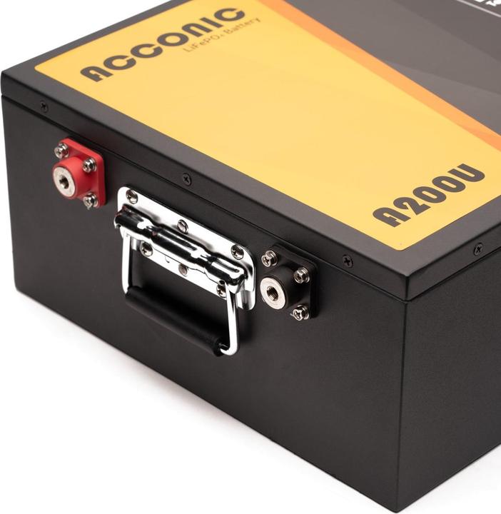 Produktbild Acconic A200U LiFePO4 12V Lithium Untersitz Versorgungsbatterie 200Ah (12 V, 200 Ah)