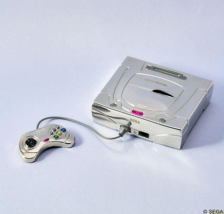 Image du produit Square Enix Sega Hardware Series Bright Arts Gallery Minifigure Diecast Sega Saturn White