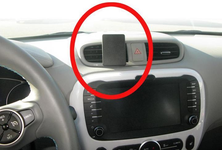 Actual product image Brodit ProClip Kia Soul Bj. 18-19