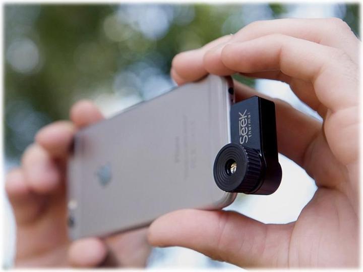 Actual product image SeeK Compact XR for iOS (Mobile phone thermal imaging camera)