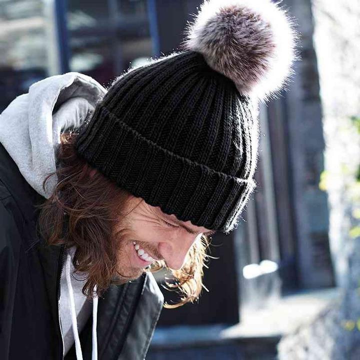 Actual product image Beechfield Knitted Hat With Pom Pom (One size)