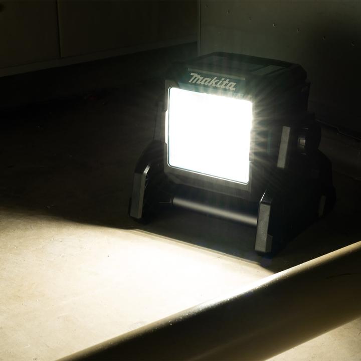 Image du produit Makita ML003G (1100 lm)