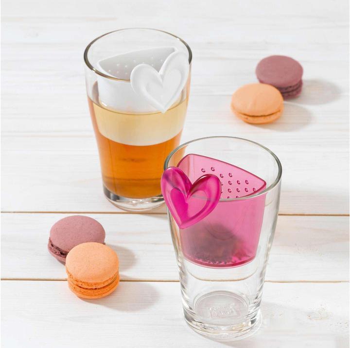 Actual product image Koziol Tea strainer SUSI raspberry red