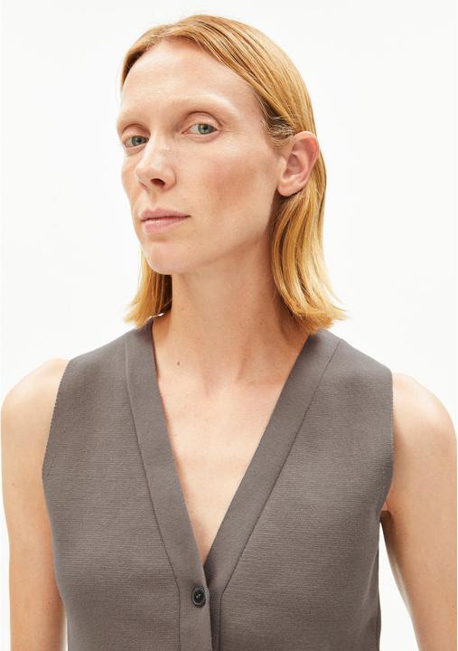 Actual product image Armedangels En Maille Compact À Boutons (XL)