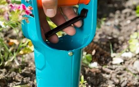 Actual product image Gardena Bulb planter
