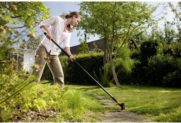 Actual product image Fiskars Joint brush
