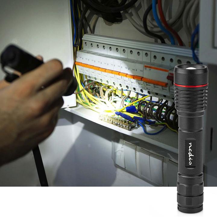 Immagine prodotto Nedis Torcia a LED, alloggiamento in metallo, IPX7, portata luminosa di 200 metri (3 cm, 1000 lm)