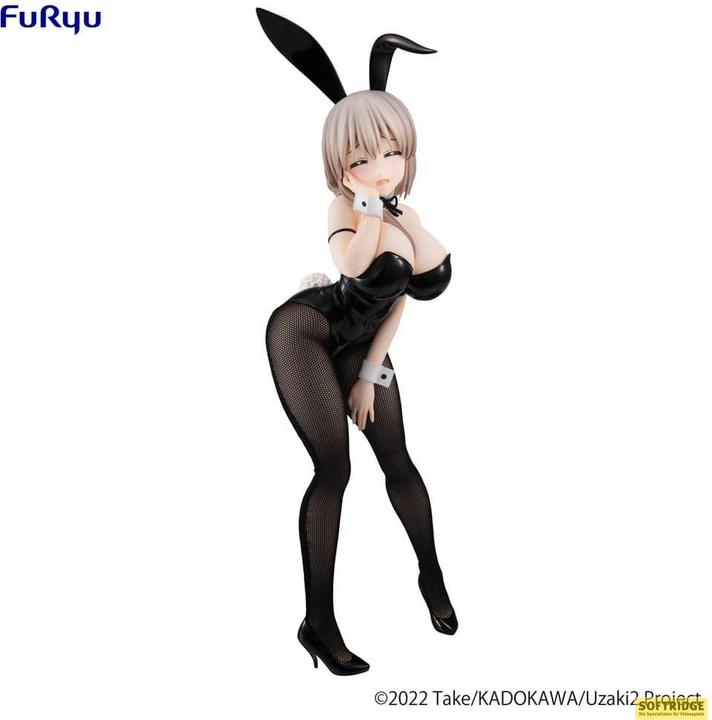 Actual product image Furyu Uzaki-chan Wants to Hang Out! BiCute Bunnies PVC Statue Tsuki Uzaki 29 cm