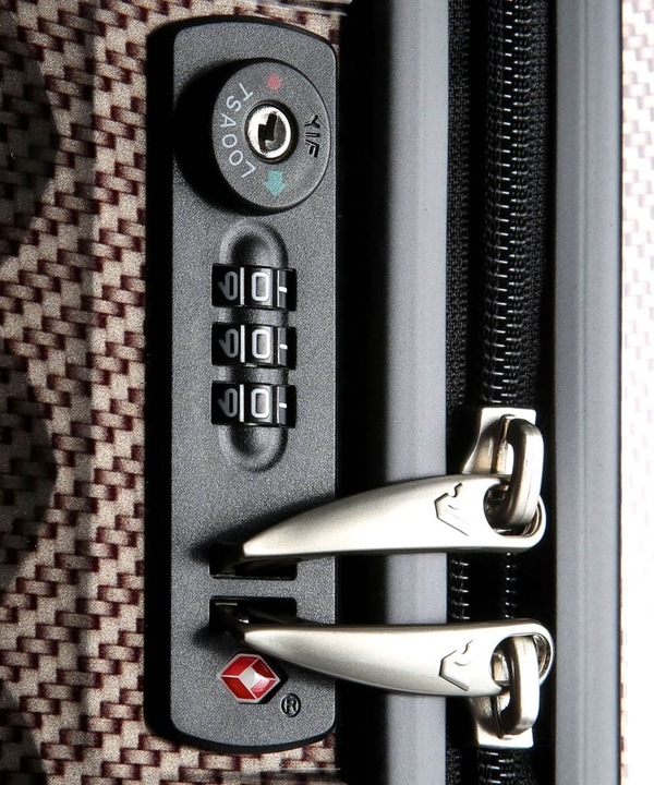 Actual product image Roncato Uno Zip Premium Carbon (72 l, M (50 - 90l))